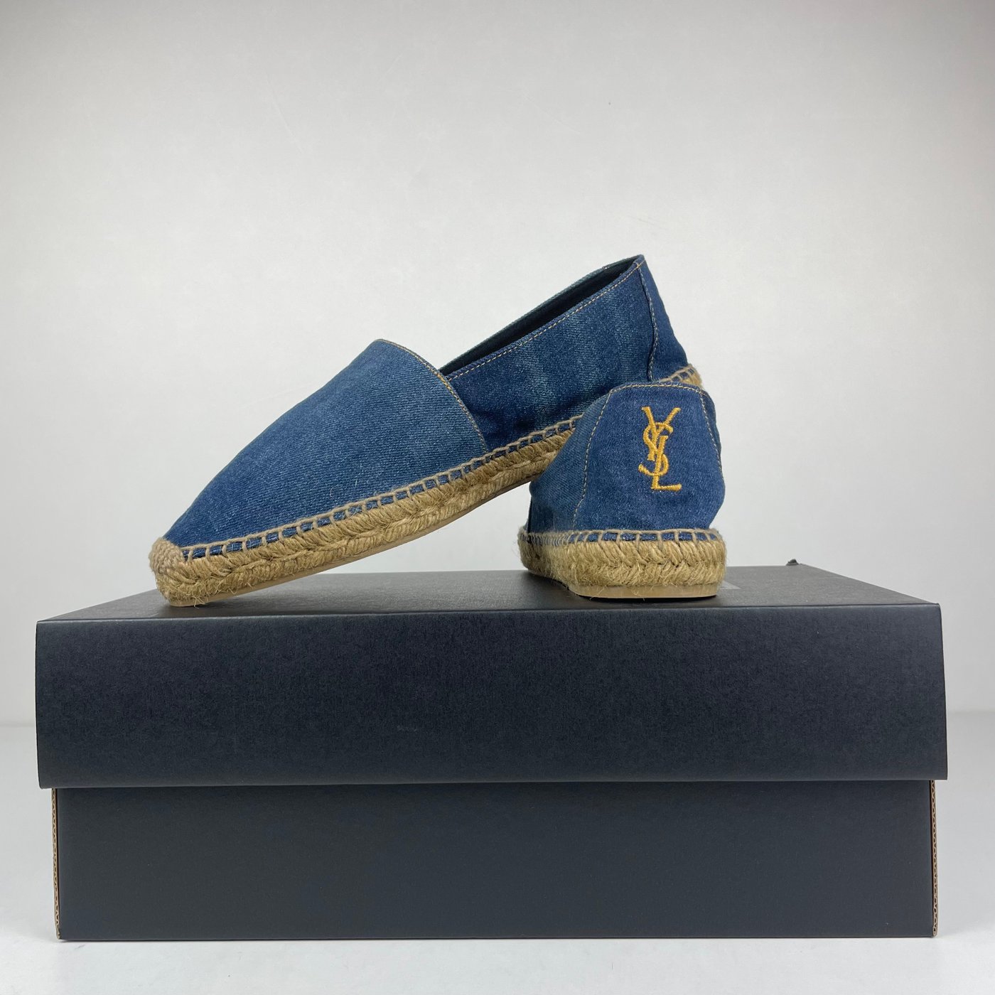 Yves Saint Laurent logo-embroidered denim espadrilles Yves Saint Laurent logo-embroidered denim espadrilles