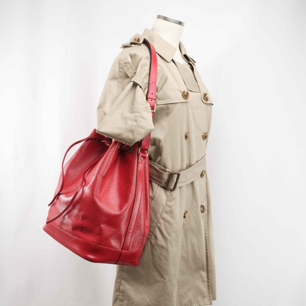 Louis Vuitton Epi Noé Bag - Rose Red