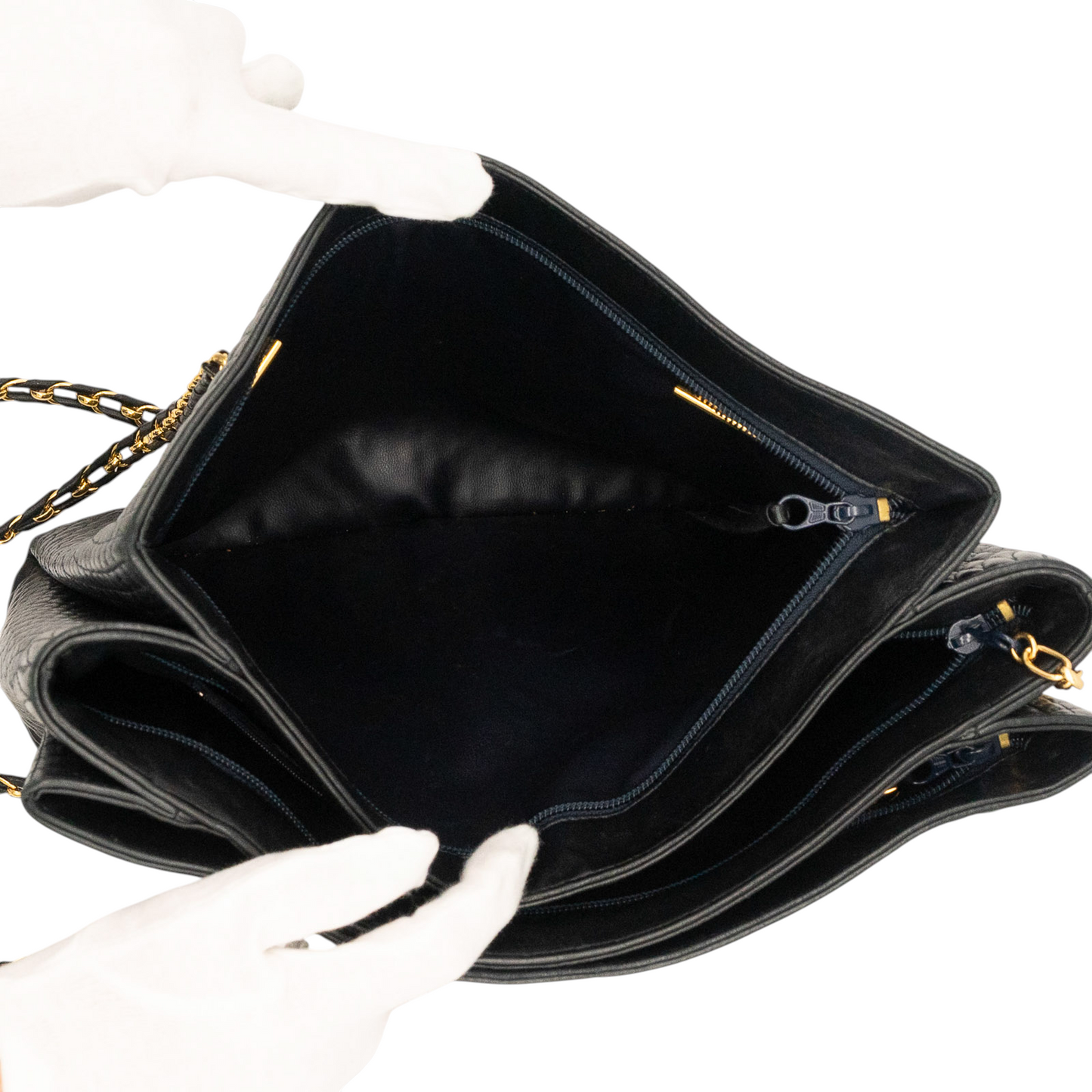 Bally Vintage Quilted Leather Shoulder Bag in Black