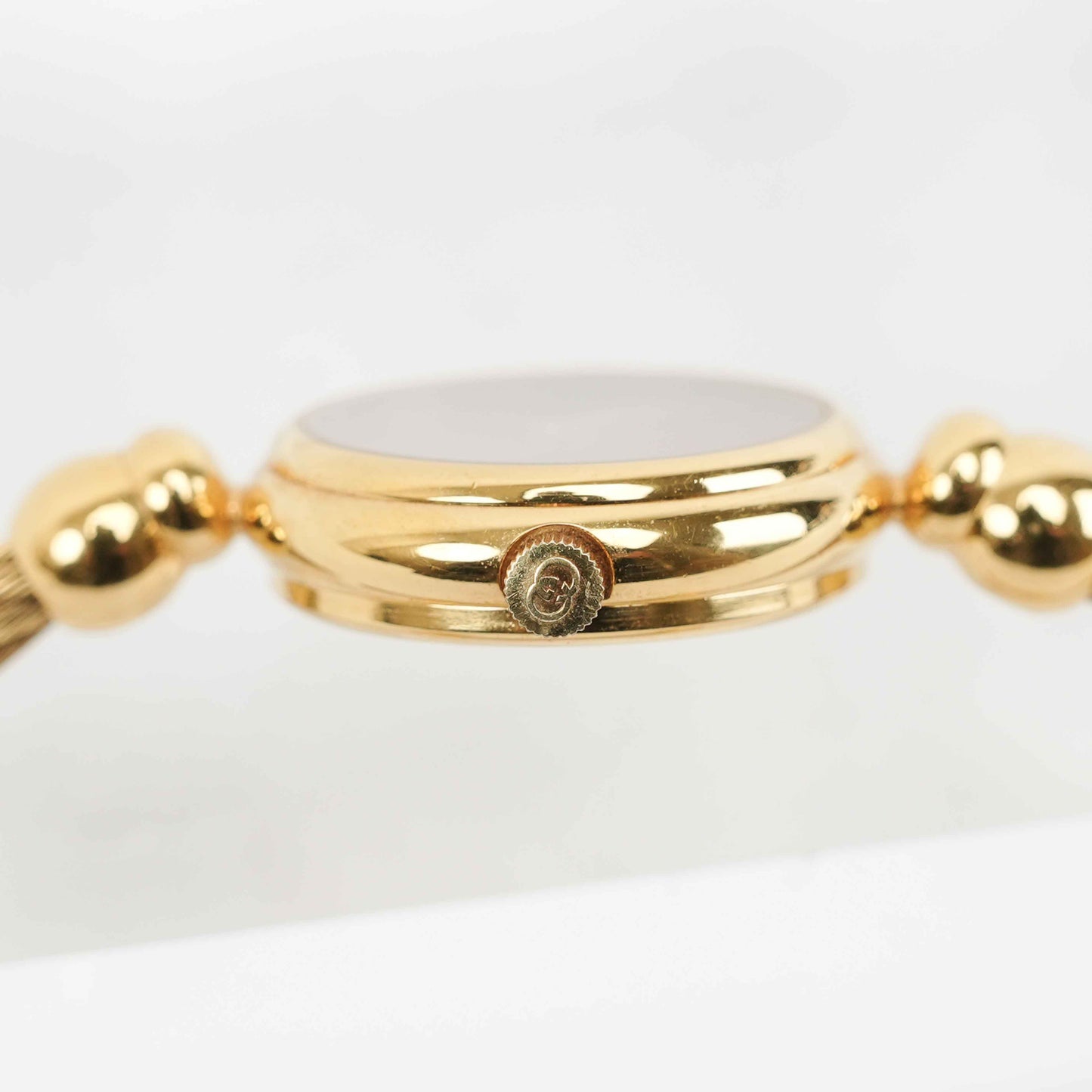 Gucci Vintage Cable Bangle Watch – Swiss Quartz – 1980s/1990s