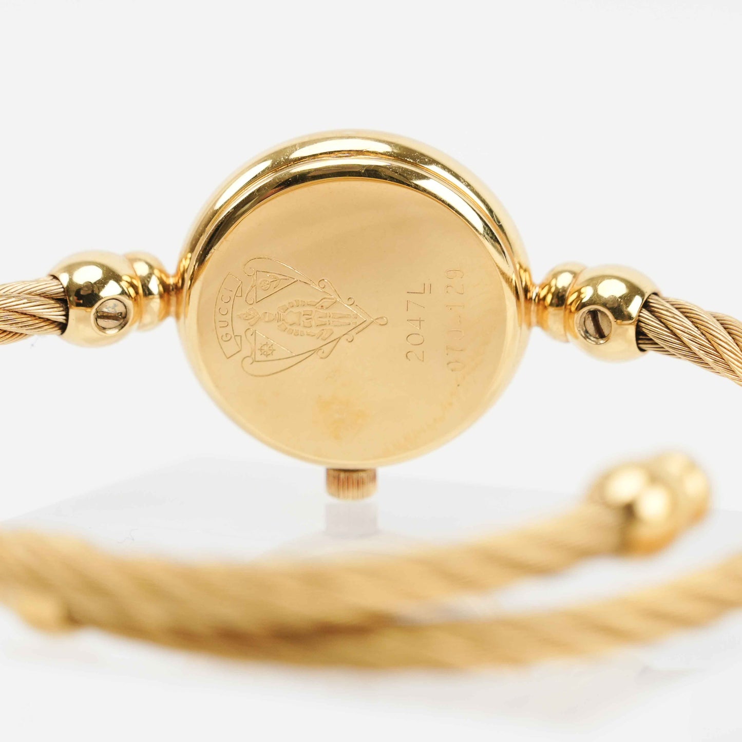 Gucci Vintage Cable Bangle Watch – Swiss Quartz – 1980s/1990s