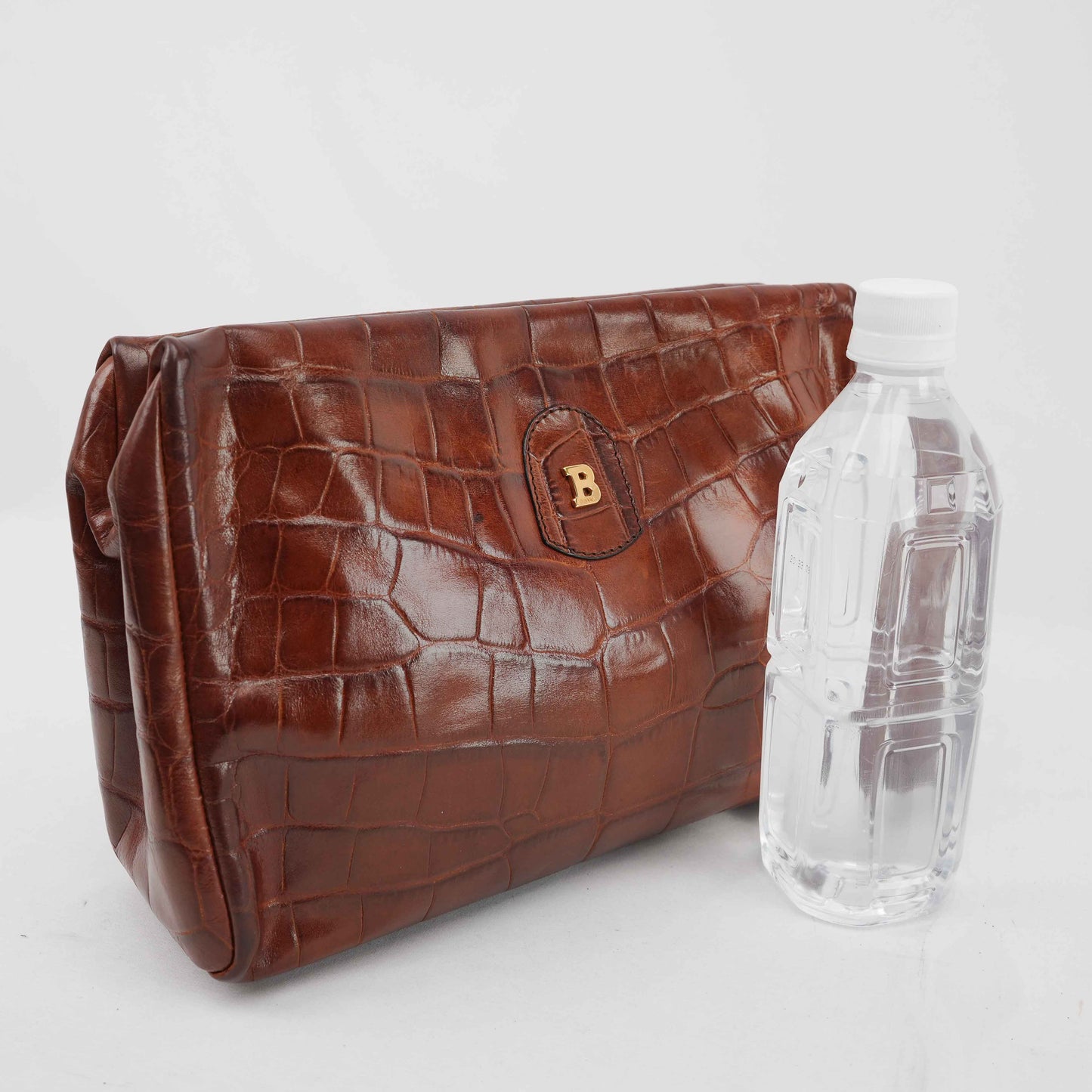 Bally Vintage Crocodile-Embossed Leather Clutch Bag – Brown – Made in Italy