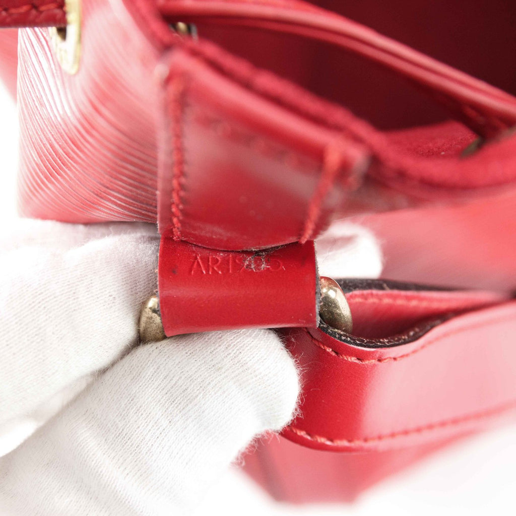 Louis Vuitton Epi Noé Bag - Rose Red