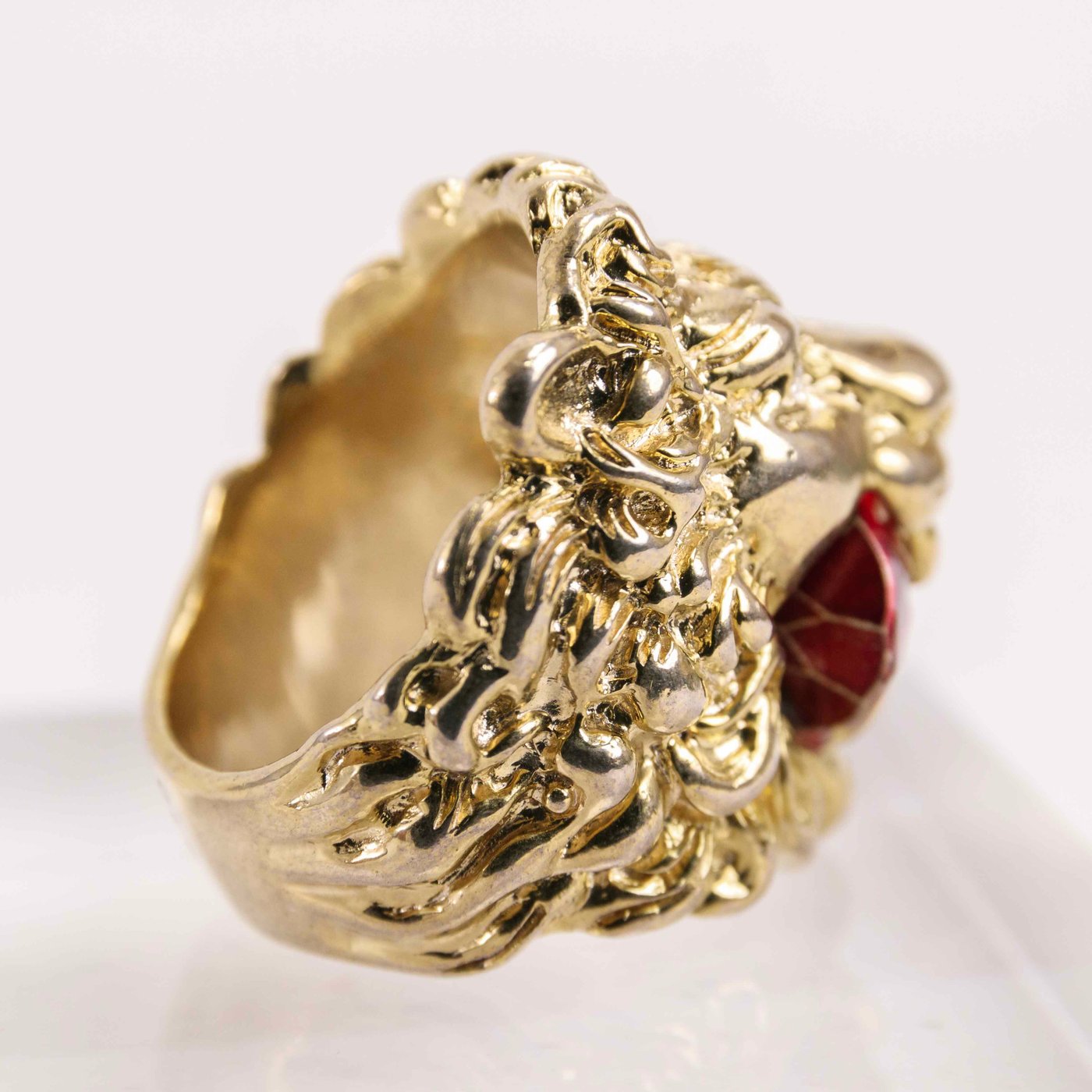 Gucci Lion Head Ring with Red Crystal