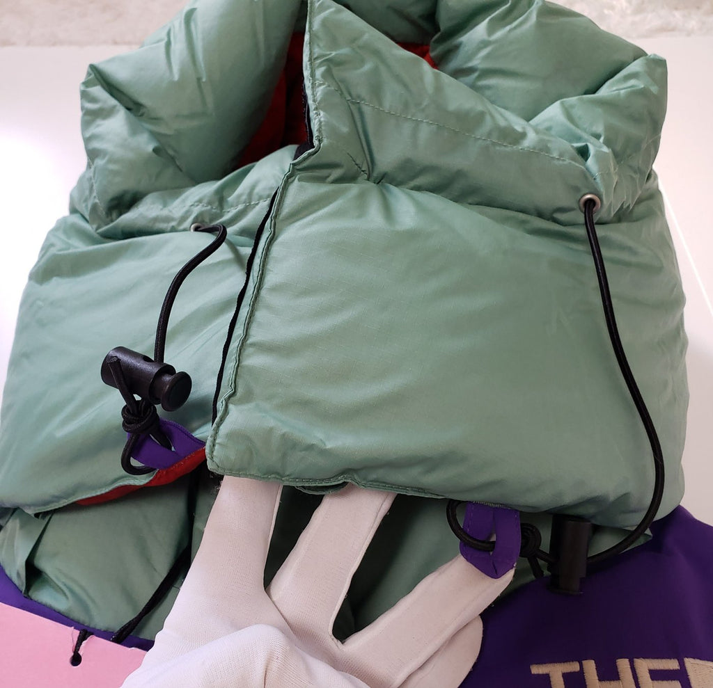 Authentic  Gucci x The North Face Down Jacket size L
