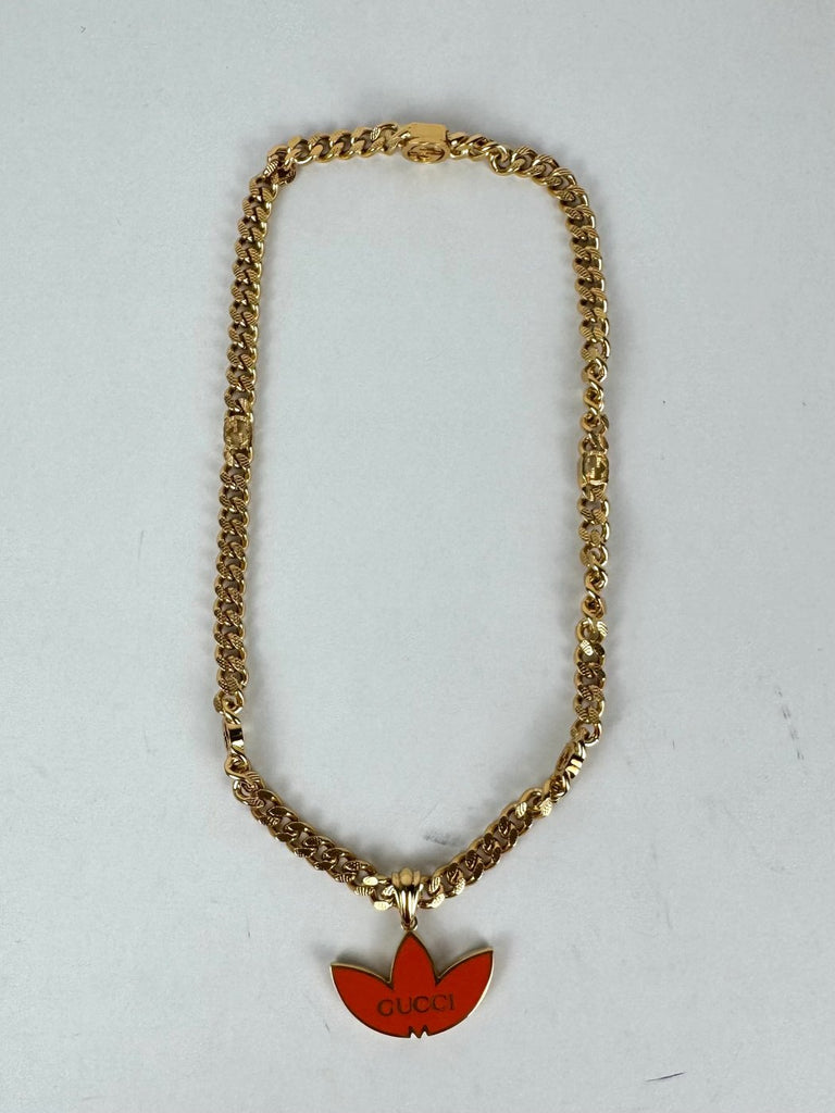 Authentic Gucci x Adidas Trefoil Golmet chain Necklace Orange