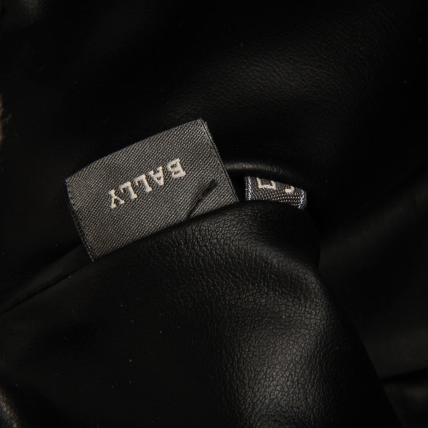 Bally white quilted leather handbag