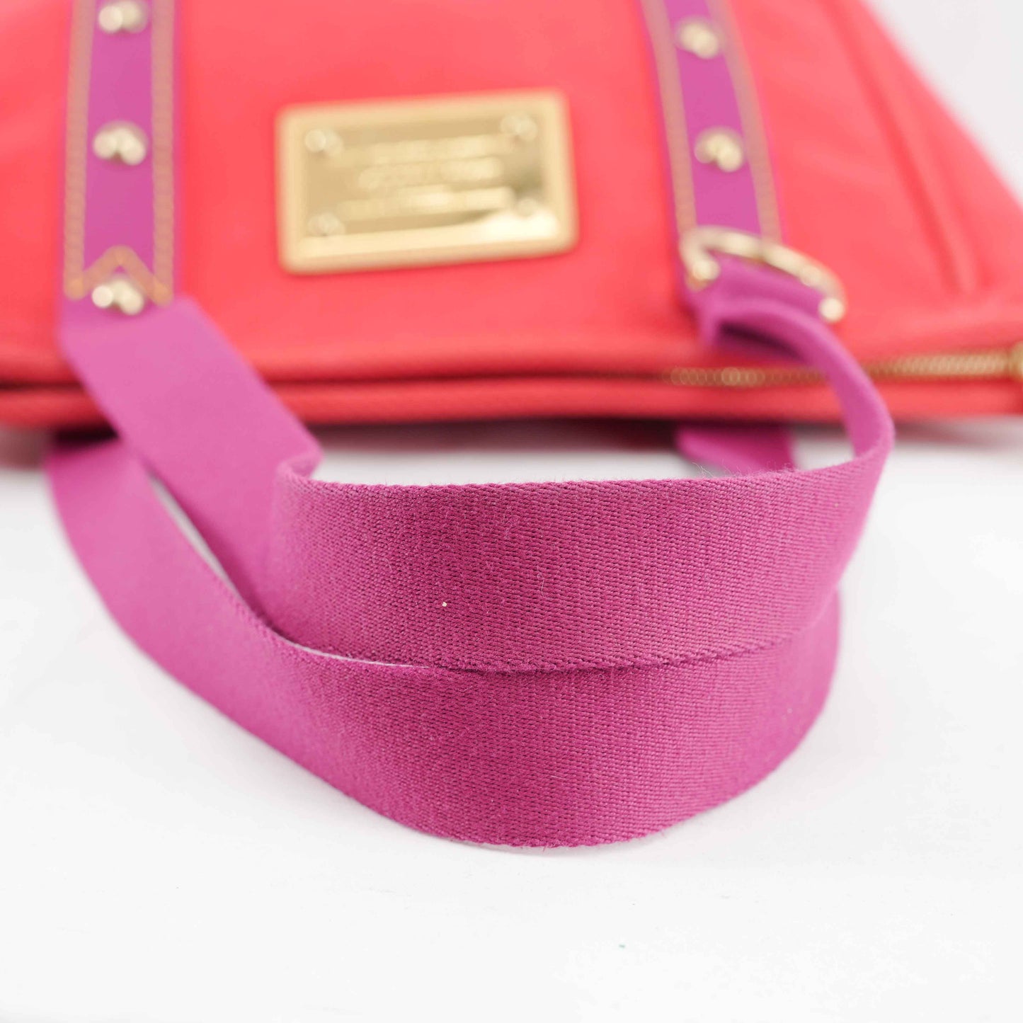 Louis Vuitton Antigua Cabas MM Tote Bag – Red Canvas with Fuchsia Straps