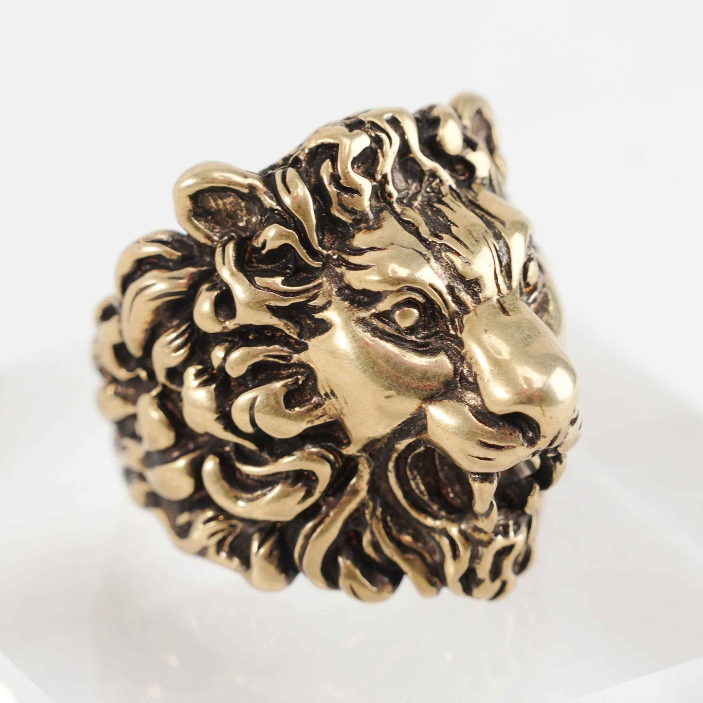 Gucci Lion Head Ring – Gold-Tone Brass – Size 25
