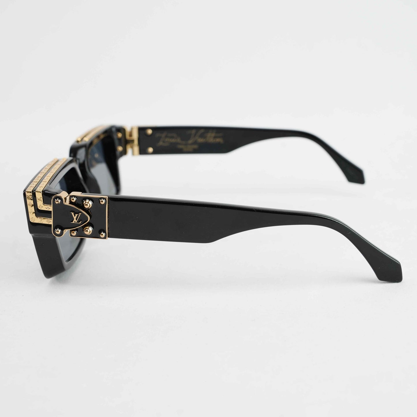 Authentic Louis Vuitton Millionaire Sunglasses – Black & Gold