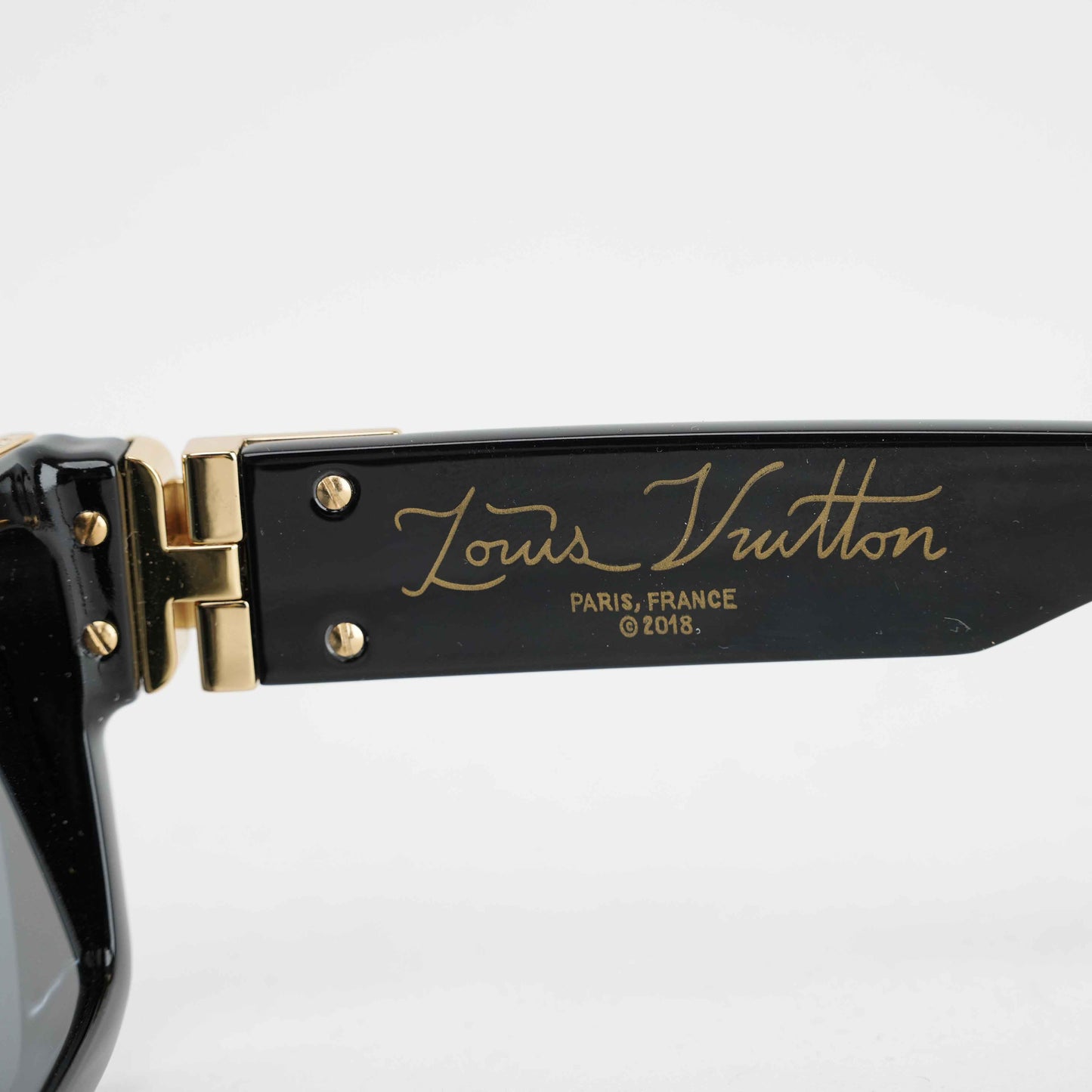 Authentic Louis Vuitton Millionaire Sunglasses – Black & Gold