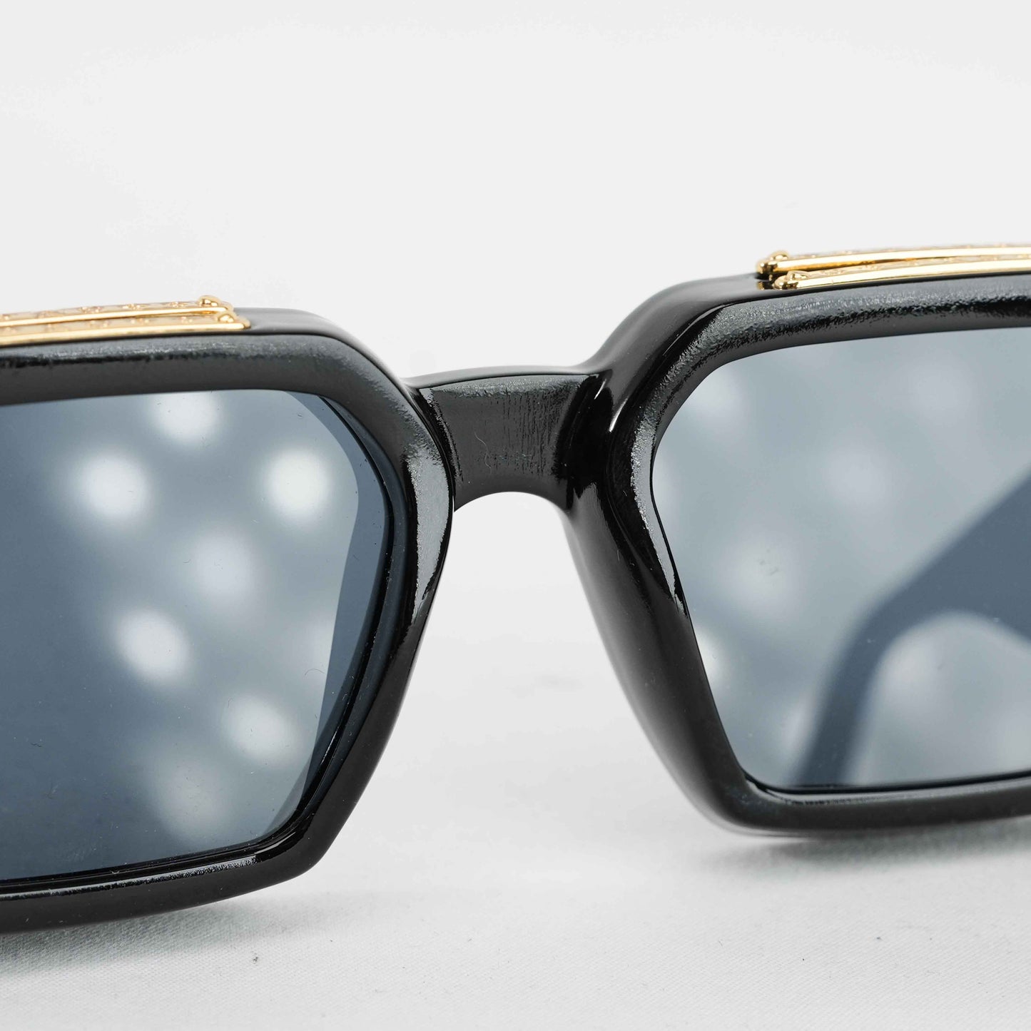 Authentic Louis Vuitton Millionaire Sunglasses – Black & Gold