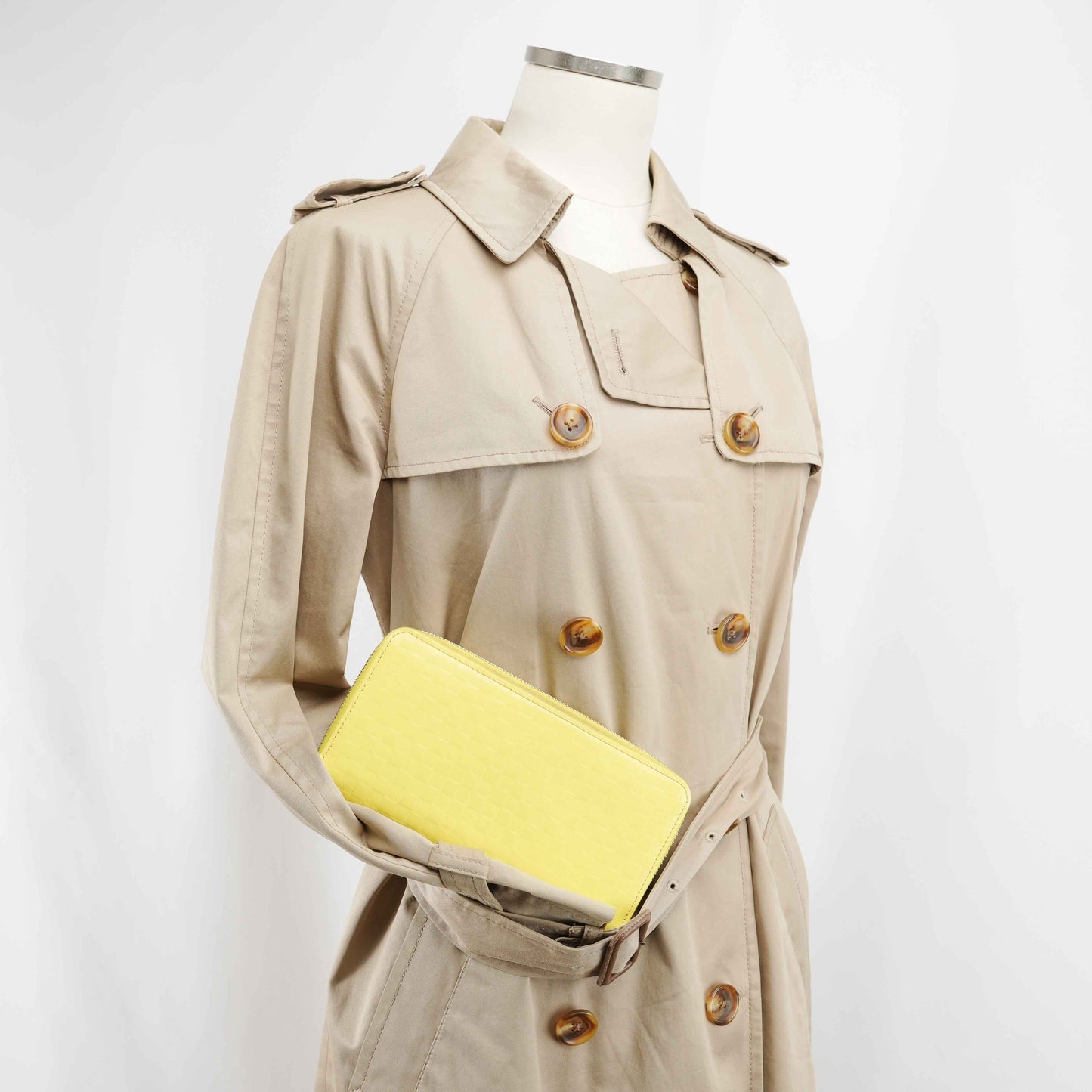 Louis Vuitton Zippy Wallet – Limited Edition SS2013 – Yellow