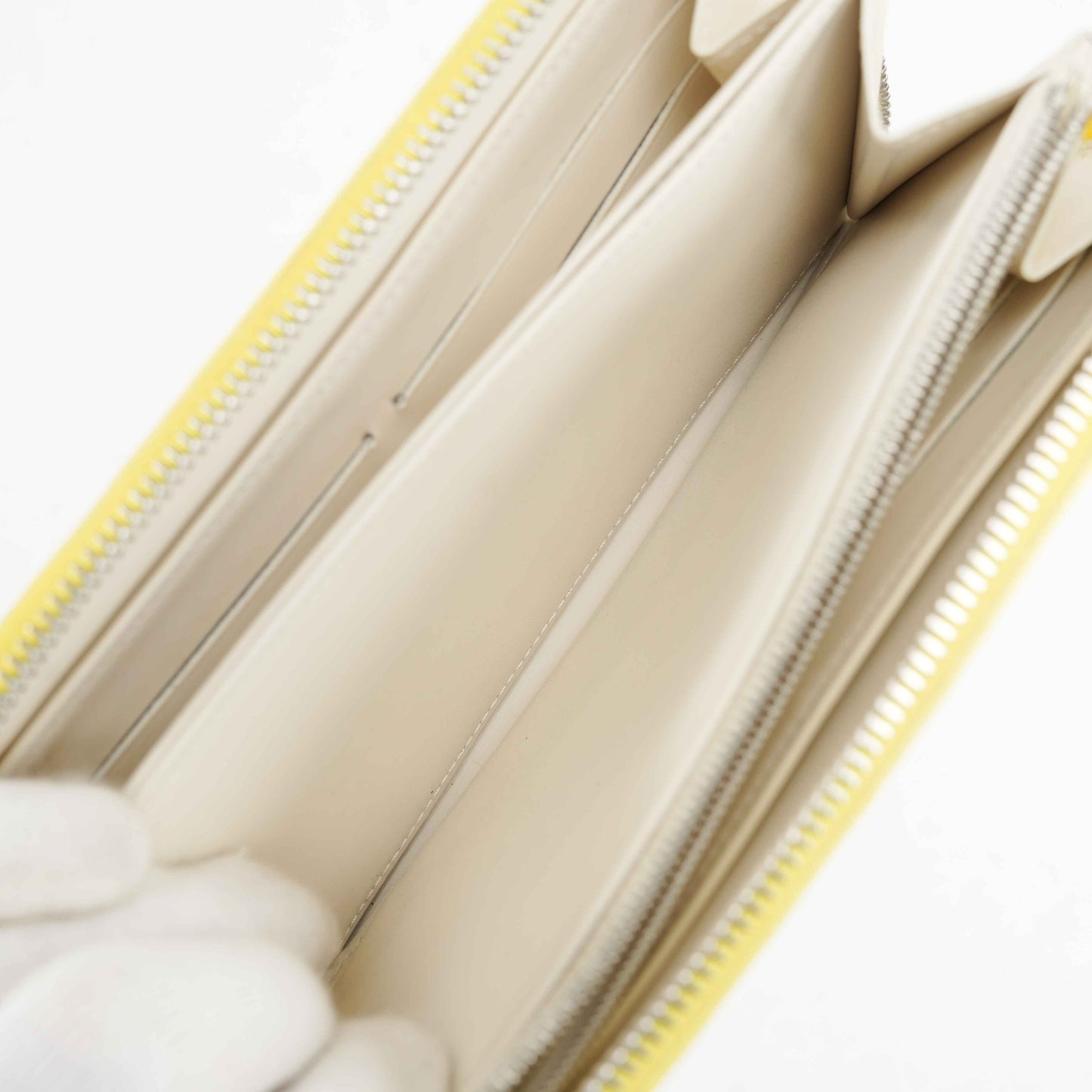 Louis Vuitton Zippy Wallet – Limited Edition SS2013 – Yellow