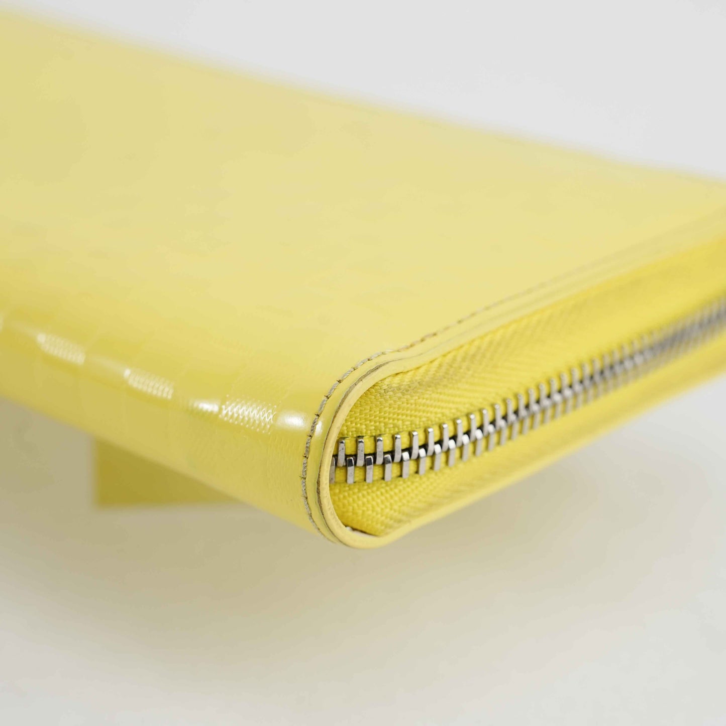 Louis Vuitton Zippy Wallet – Limited Edition SS2013 – Yellow