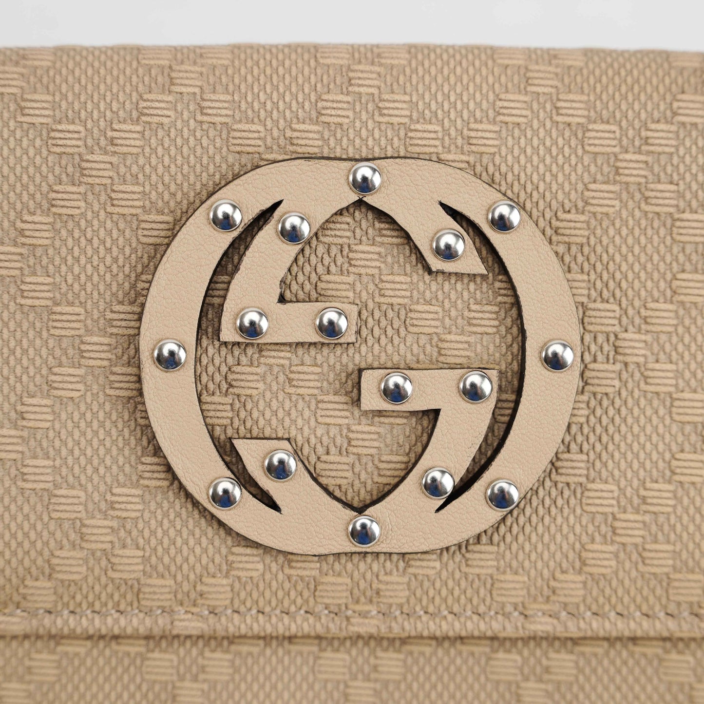 Gucci Beige Jacquard Canvas Trifold Wallet with Studded GG Logo – Model 231843