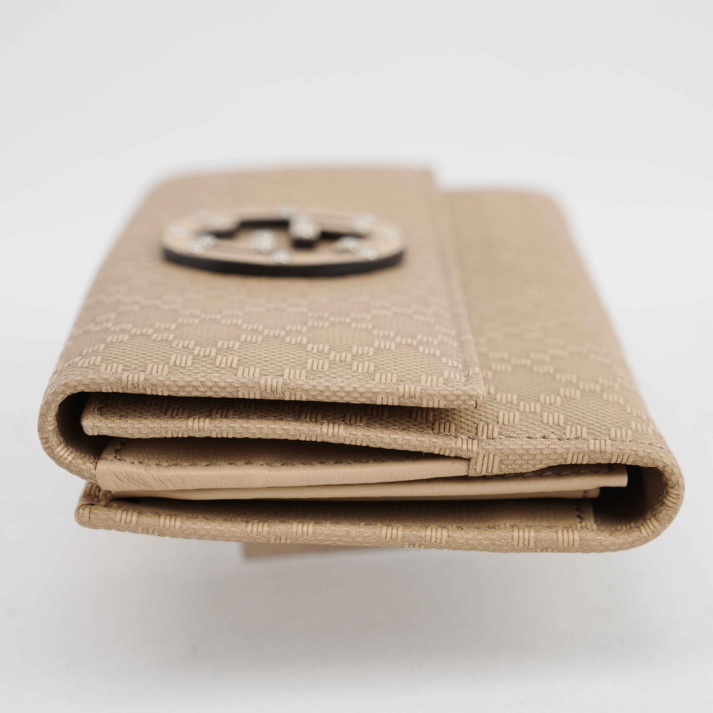 Gucci Beige Jacquard Canvas Trifold Wallet with Studded GG Logo – Model 231843