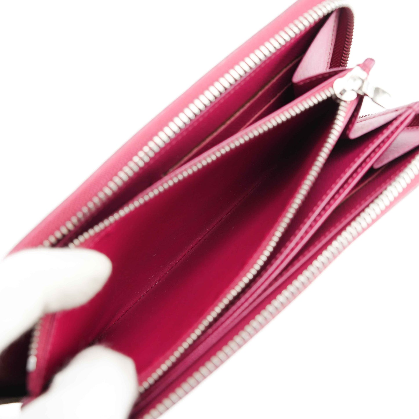 Louis Vuitton Zippy Wallet in Fuchsia Epi Leather