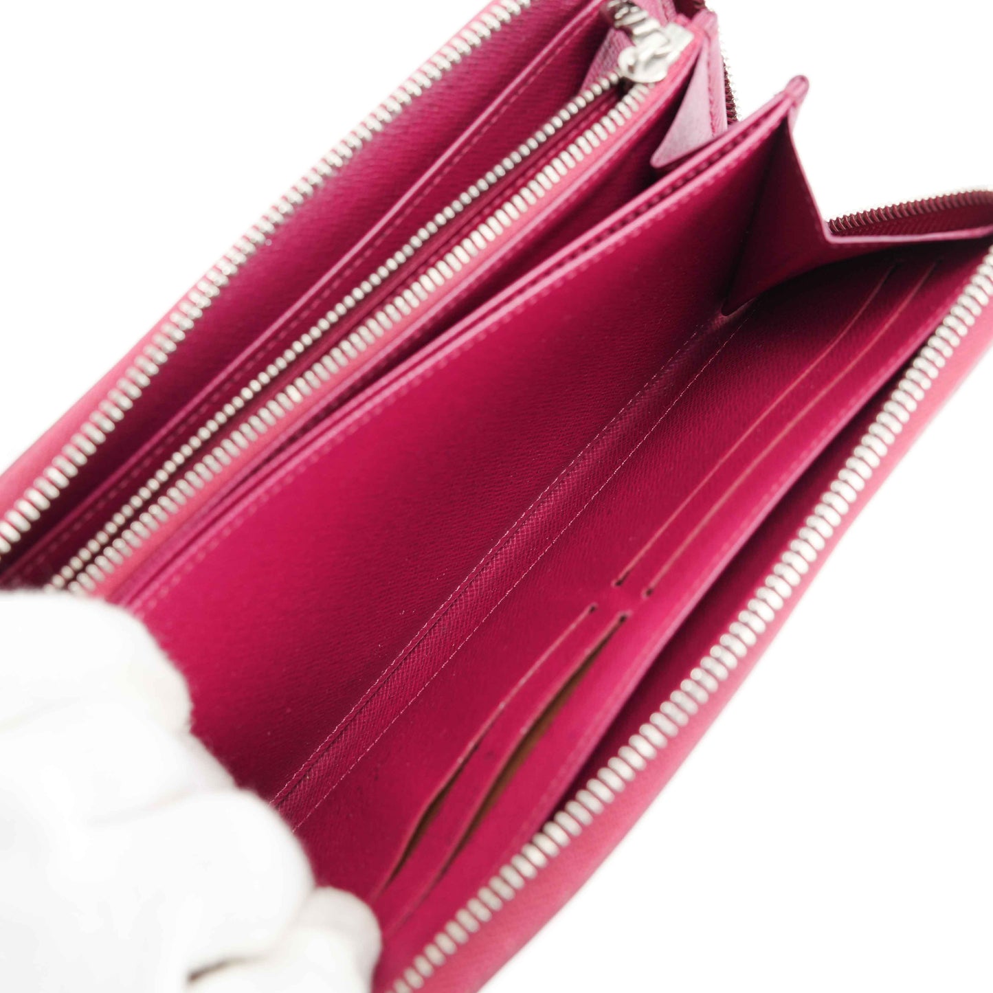 Louis Vuitton Zippy Wallet in Fuchsia Epi Leather