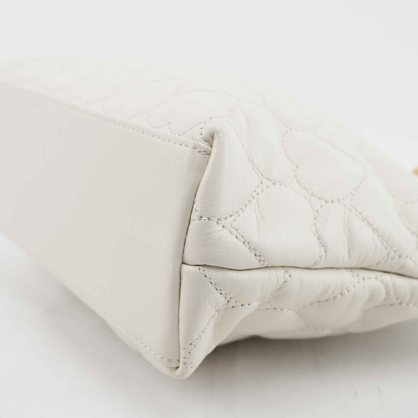 Authentic MOSCHINO - White Quilted Leather Shoulder Bag with Chain Strap