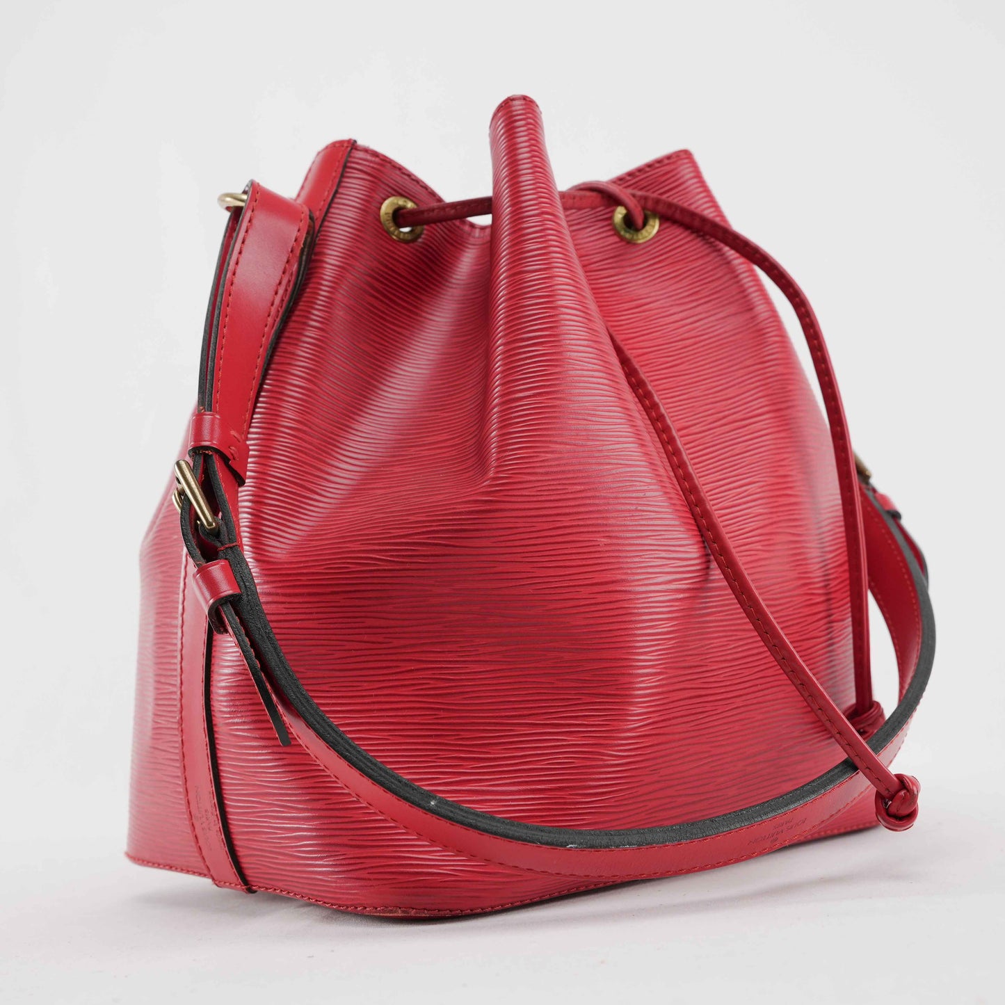 Authentic Louis Vuitton - Petit Noe - Shoulder bag