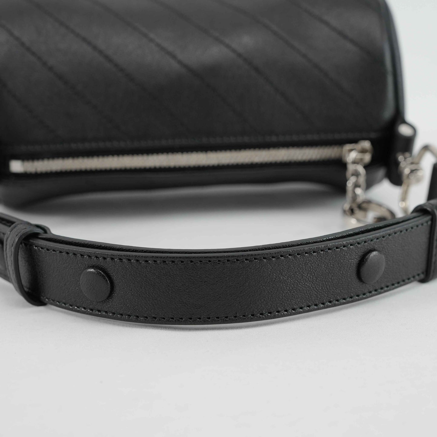 Gucci Blondie Mini Barrel Bag in Black Leather