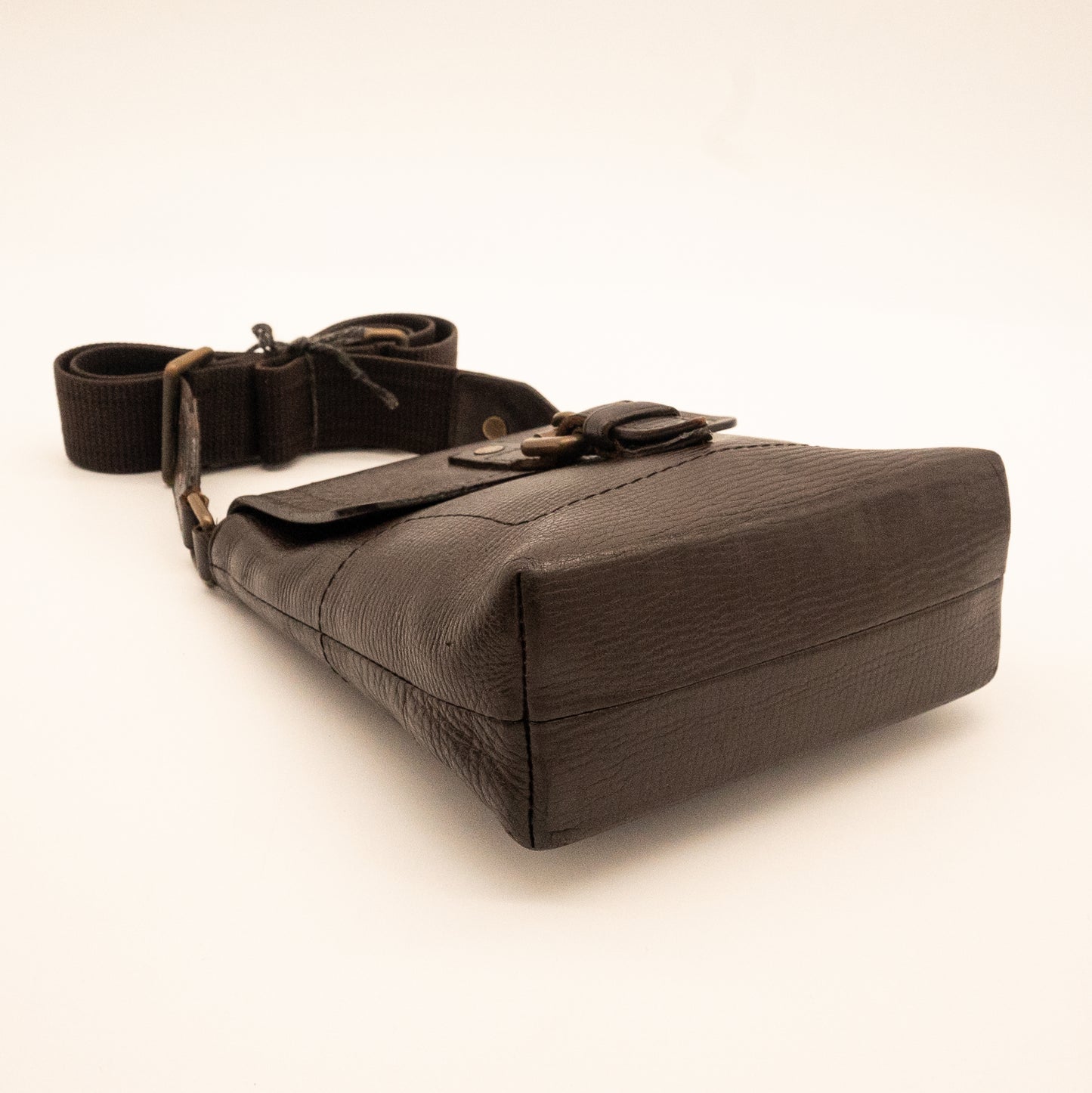 Louis Vuitton Utah Dark Brown Leather Crossbody Bag