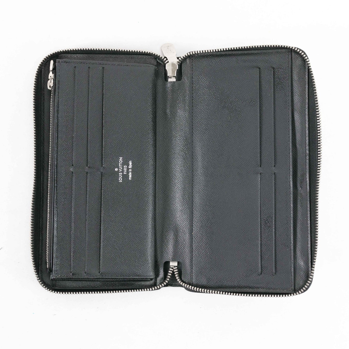 Louis Vuitton Brazza Wallet in Damier Graphite World Tour Print