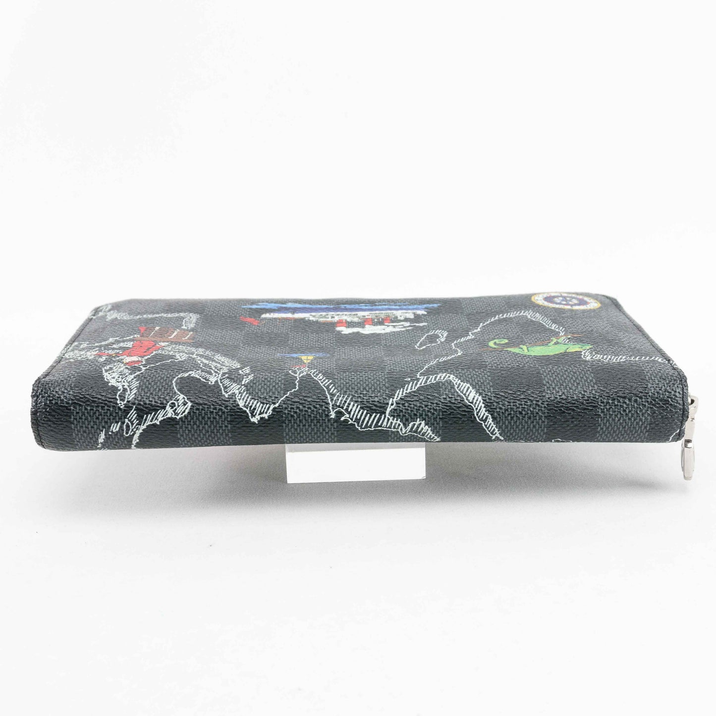 Louis Vuitton Brazza Wallet in Damier Graphite World Tour Print