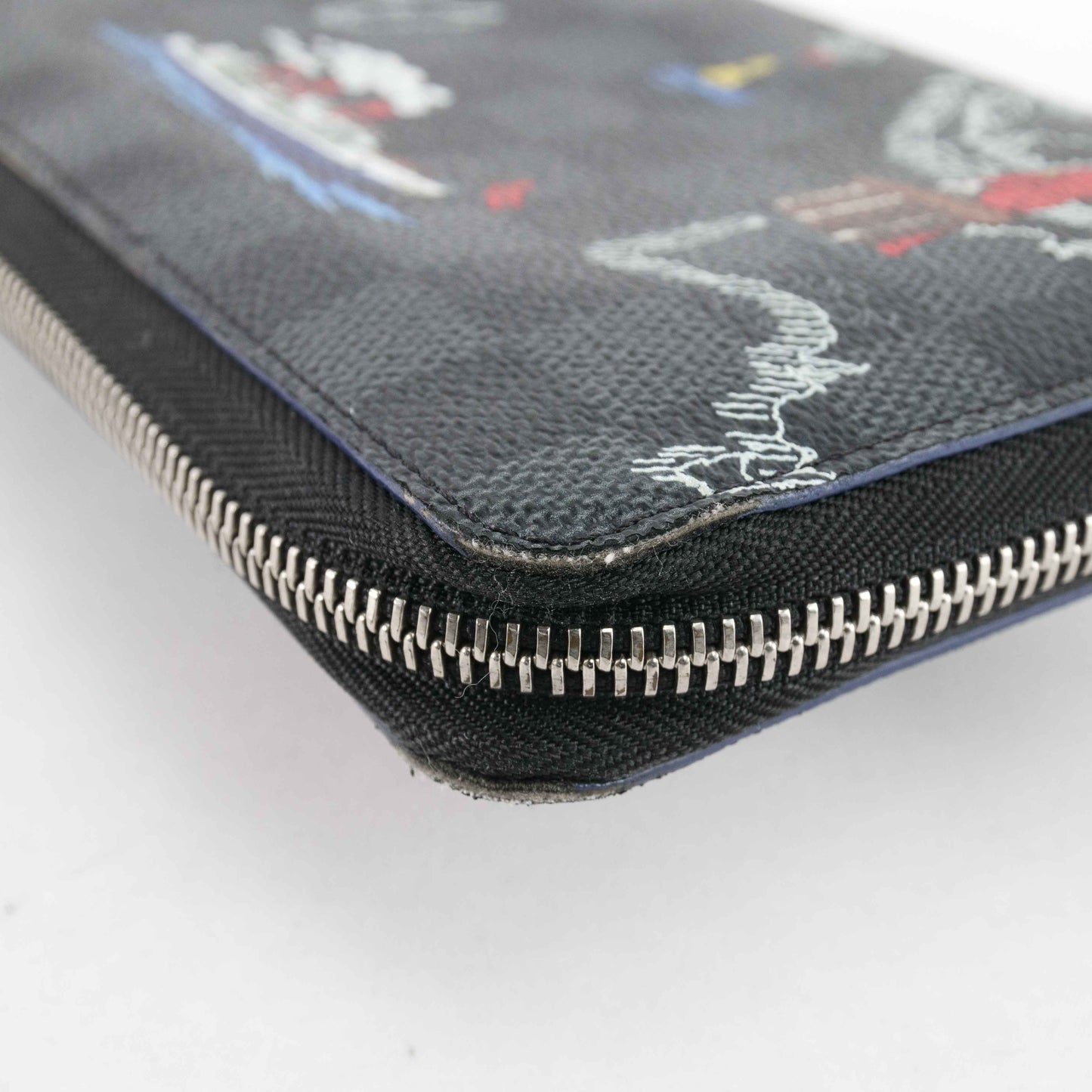 Louis Vuitton Brazza Wallet in Damier Graphite World Tour Print