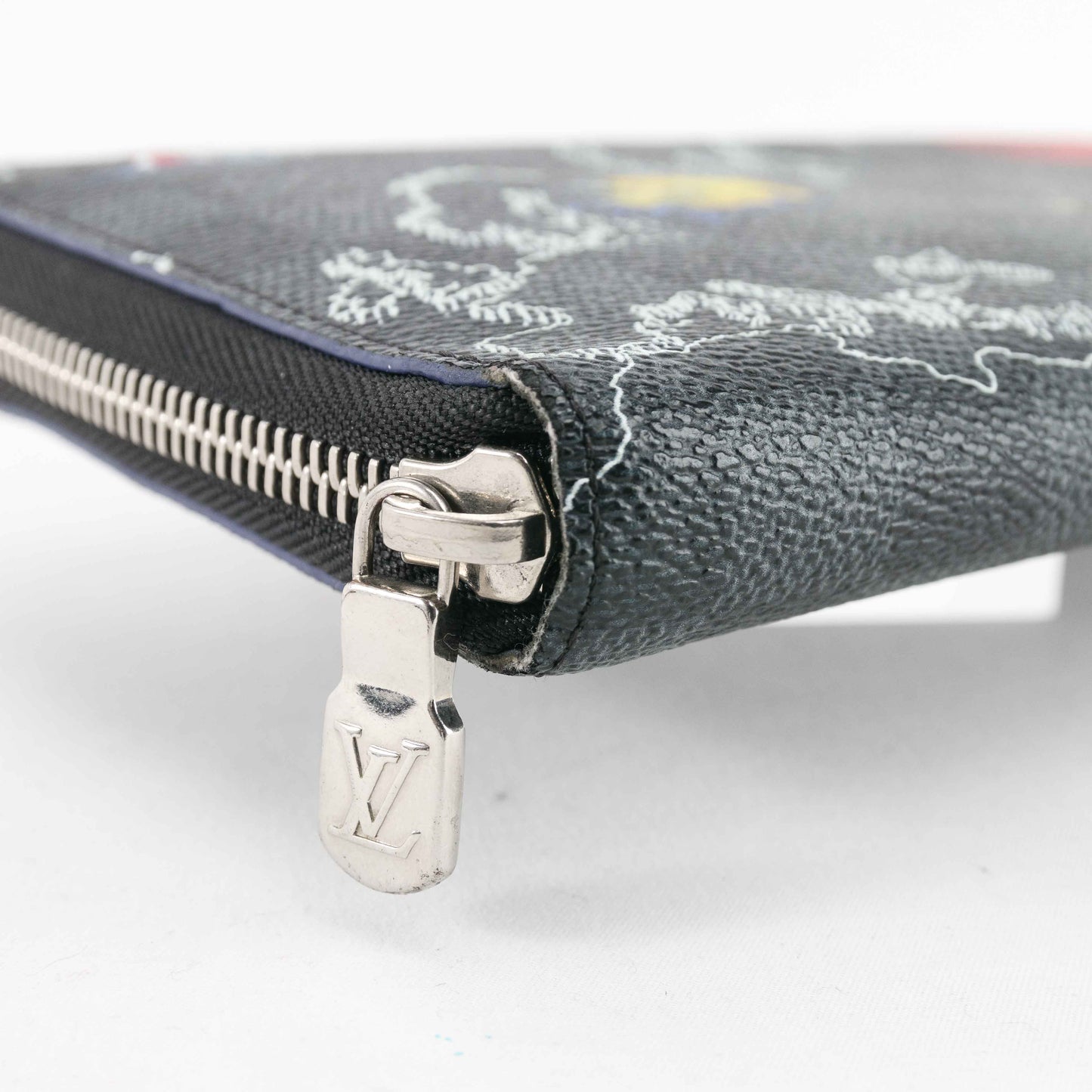 Louis Vuitton Brazza Wallet in Damier Graphite World Tour Print