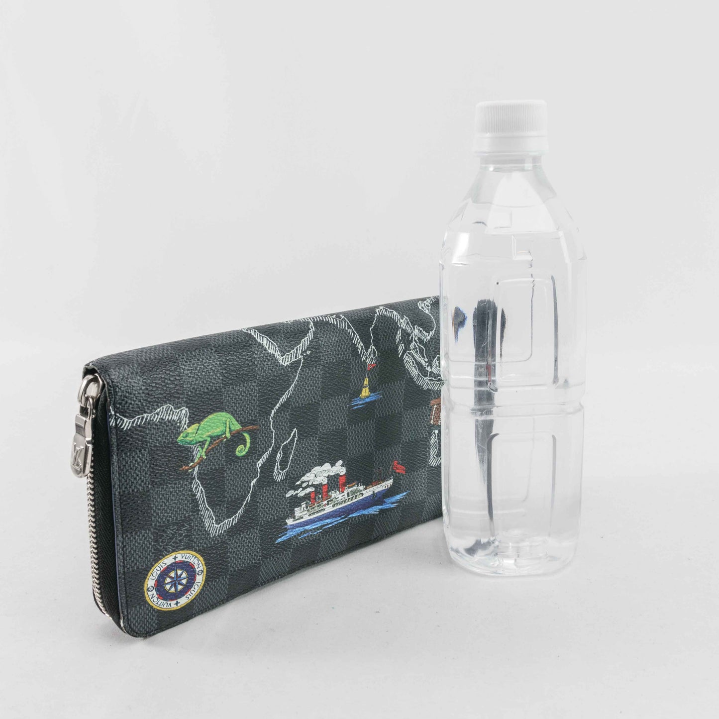 Louis Vuitton Brazza Wallet in Damier Graphite World Tour Print
