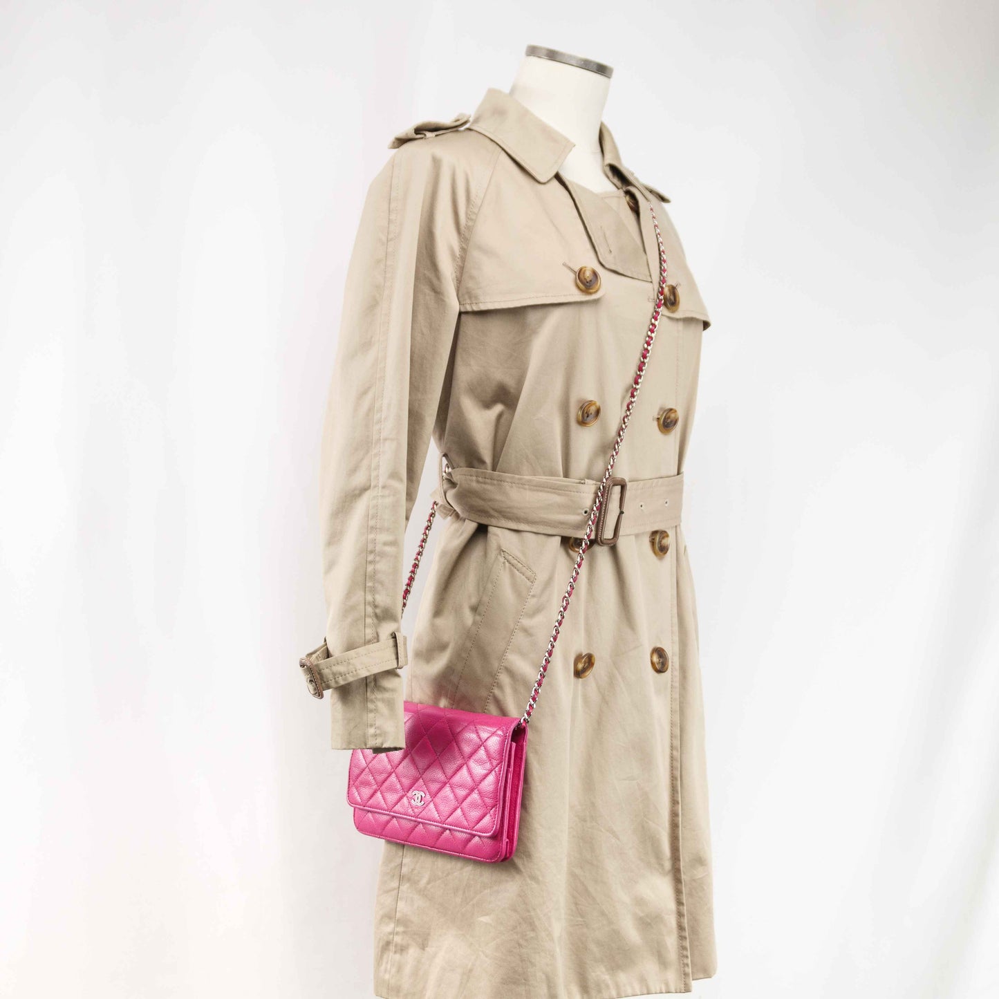 Chanel Classic Quilted Chain Wallet in Pink Caviar Leather