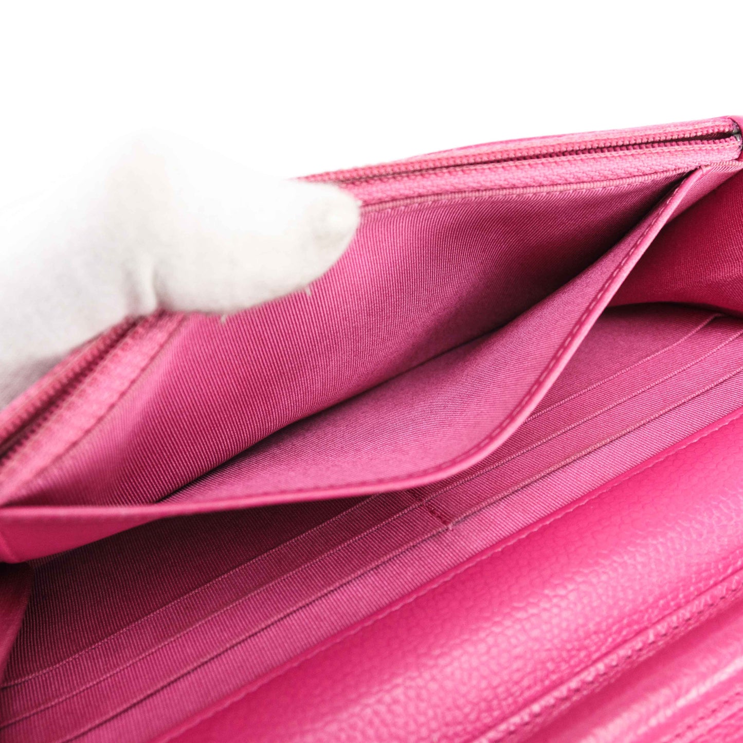 Chanel Classic Quilted Chain Wallet in Pink Caviar Leather