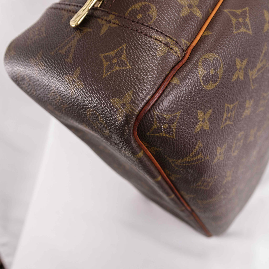 Authentic Vintage Louis Vuitton Deauville Monogram bag