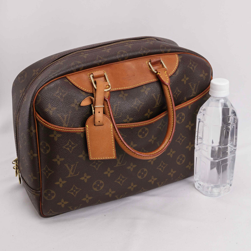 Authentic Vintage Louis Vuitton Deauville Monogram bag