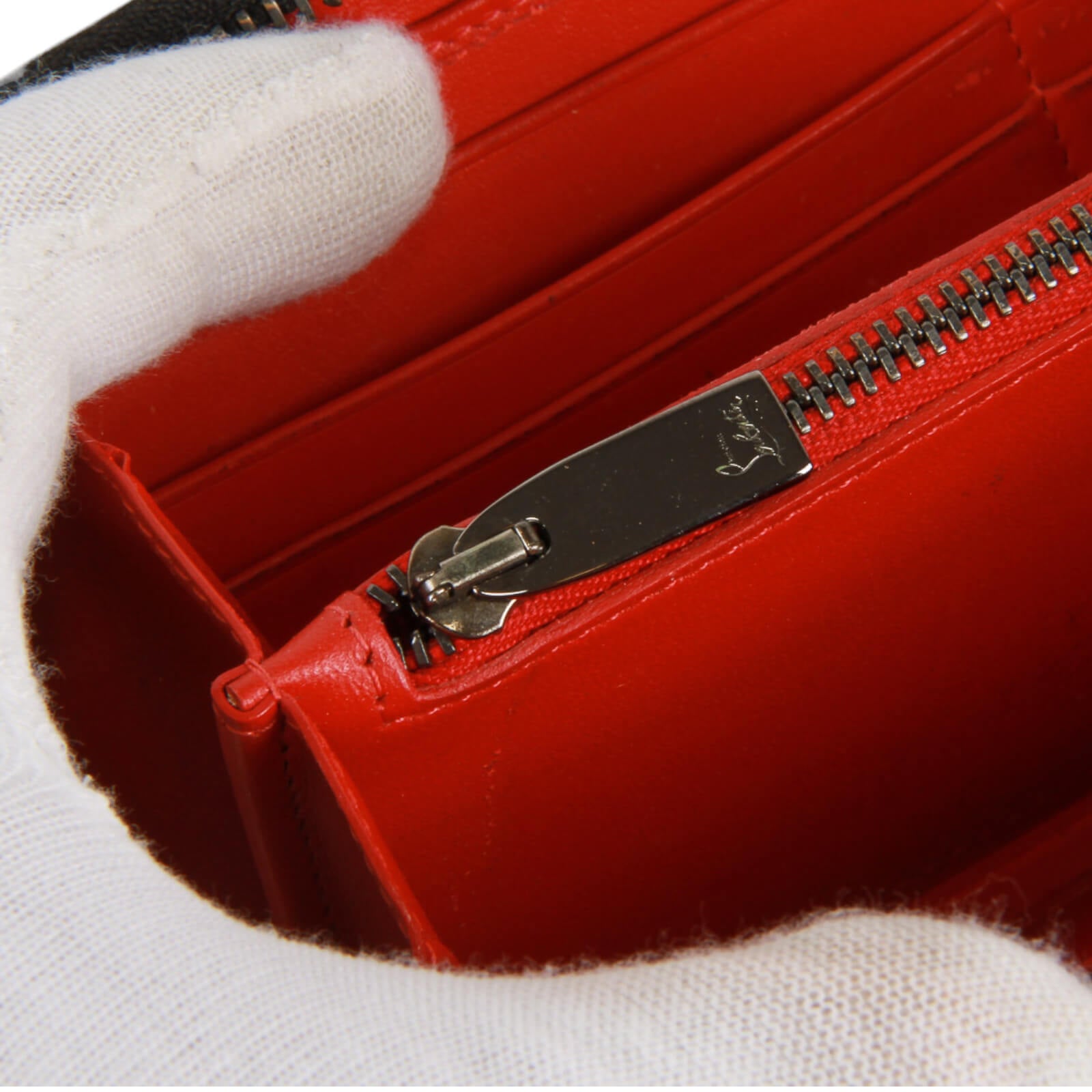 Christian Louboutin Black Panettone Wallet Spike Leather Zippy Wall1et CL82K