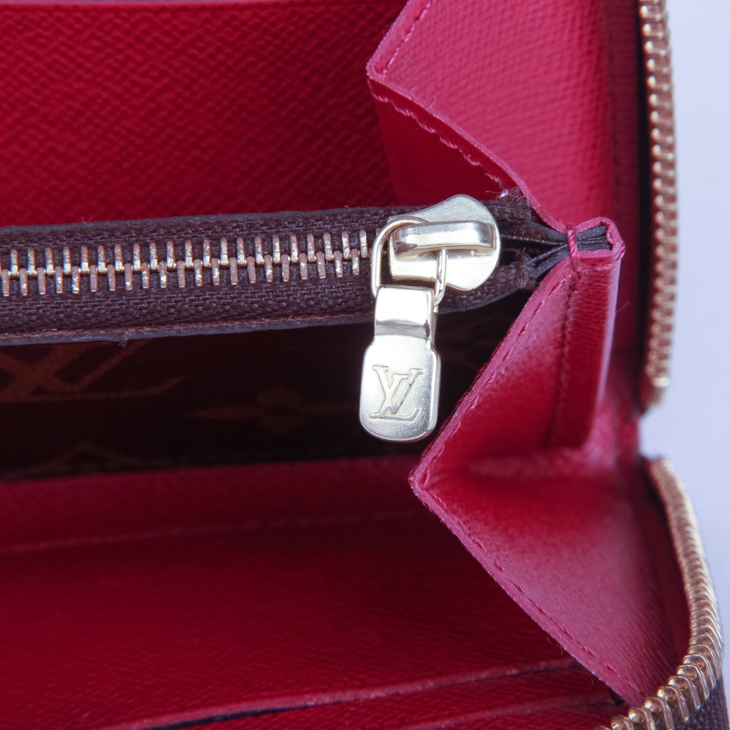 Louis Vuitton Monogram Clémence Wallet – Fuchsia Interior