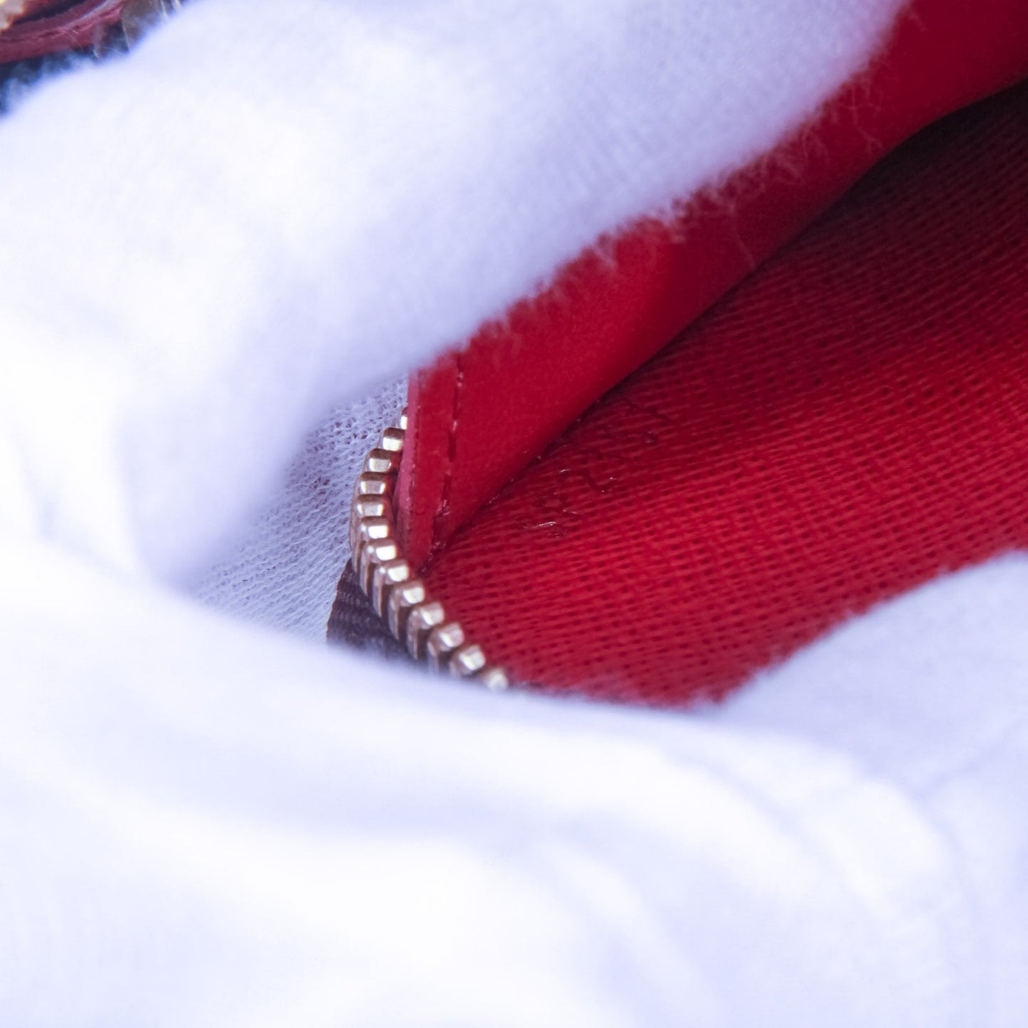 Louis Vuitton Monogram Clémence Wallet – Fuchsia Interior