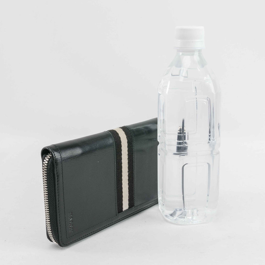 Authentic Bally Zippy Long Wallet