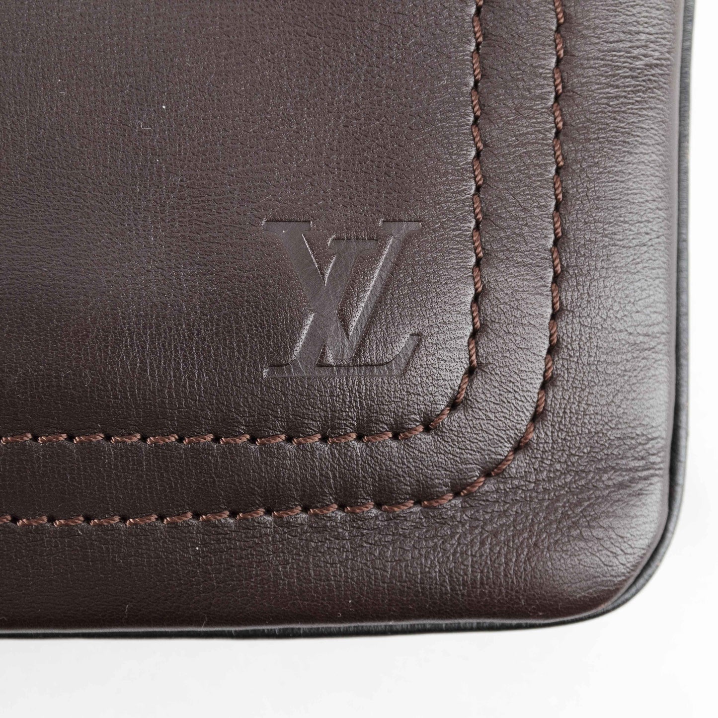 Louis Vuitton Shawnee Pochette Crossbody