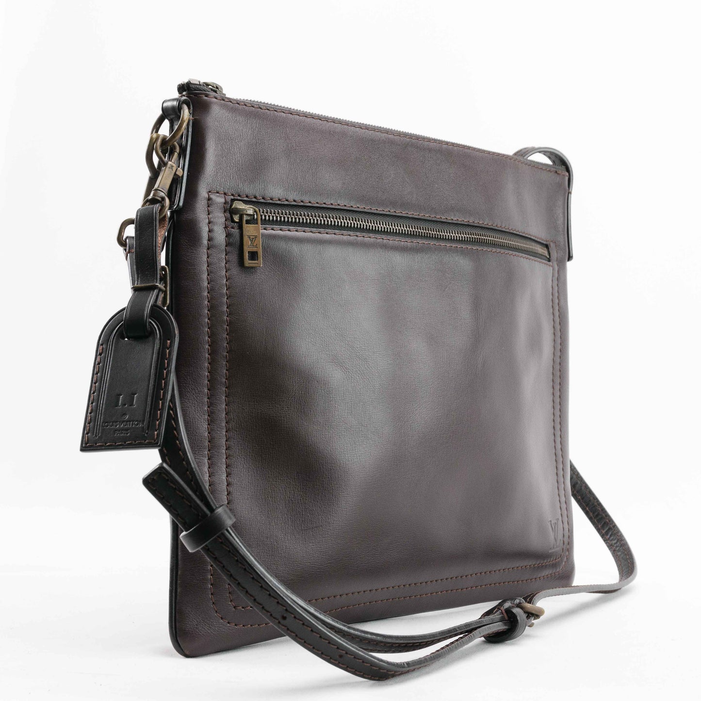 Louis Vuitton Shawnee Pochette Crossbody