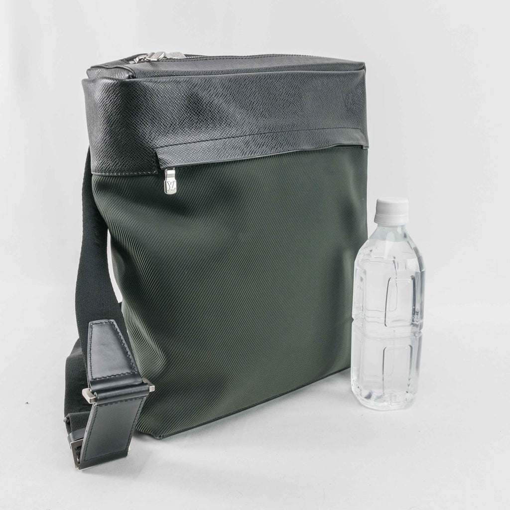 Louis Vuitton Taiga Leather District PM Messenger Bag