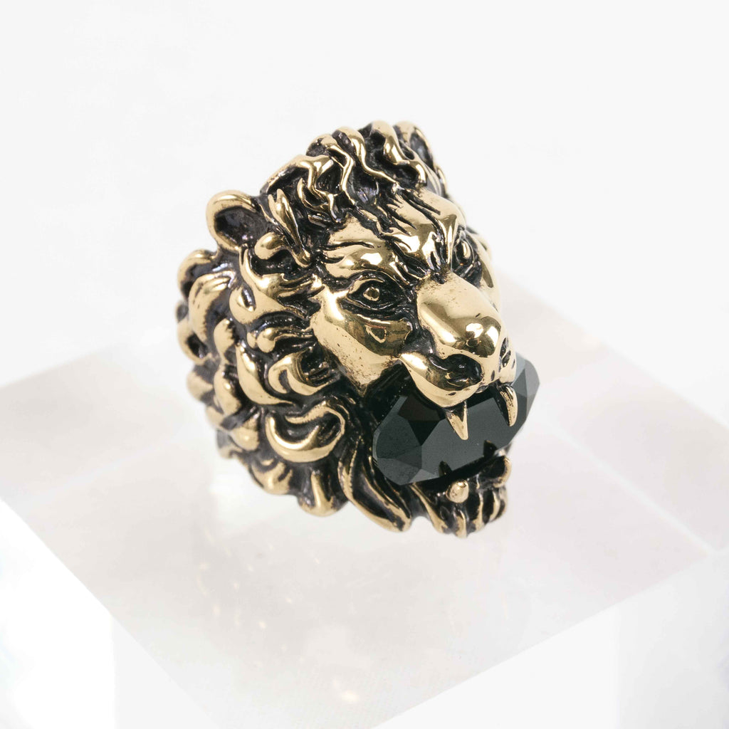 Gucci Lion Head Ring with Black Crystal