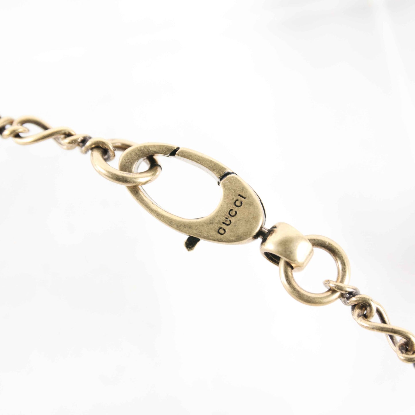 Gucci Lion Head Necklace – Antique Gold-Tone Pendant Chain