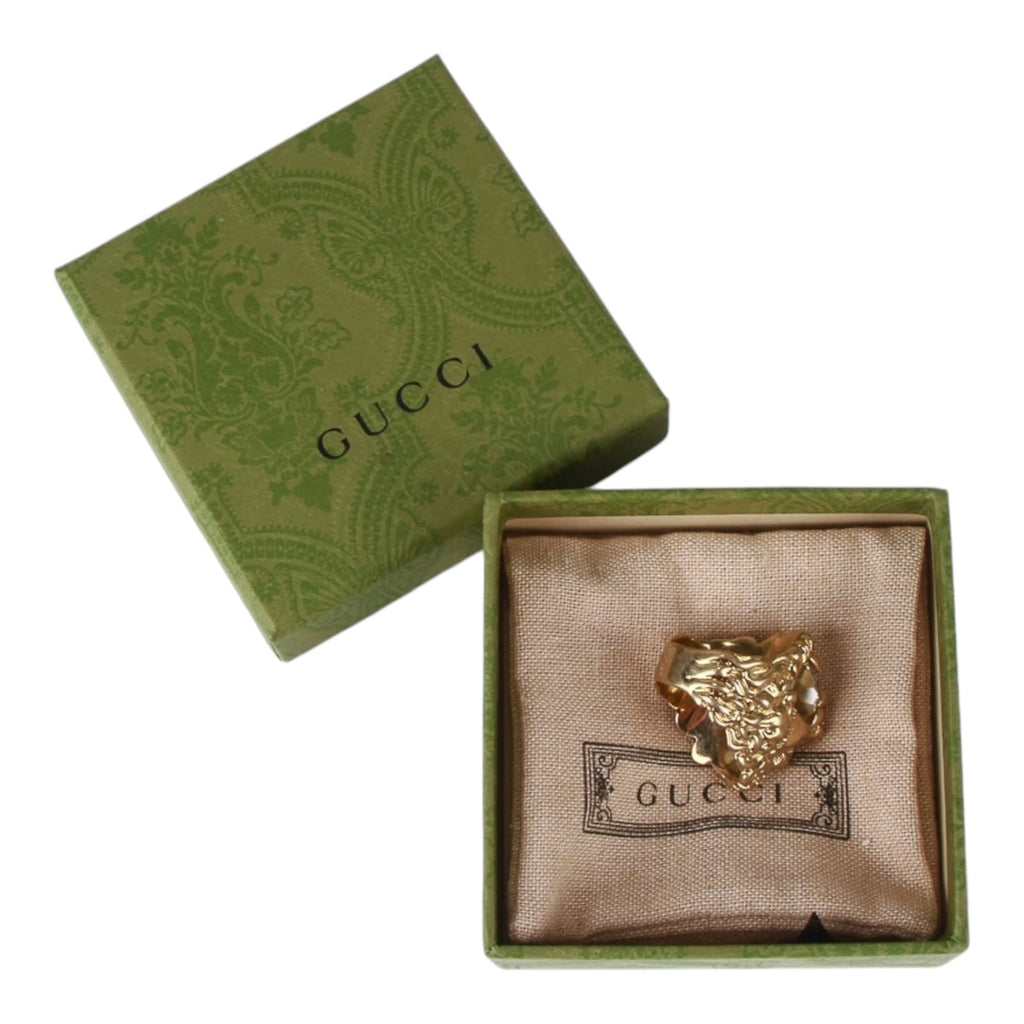 Authentic Gucci Lion Head Motif Crystal Ring In Gold