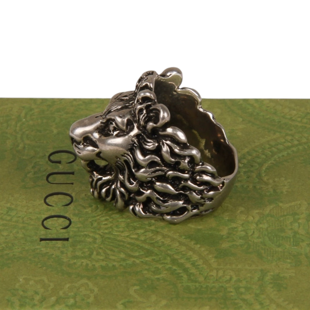 Authentic Gucci Lion Head Motif Ring In Silver