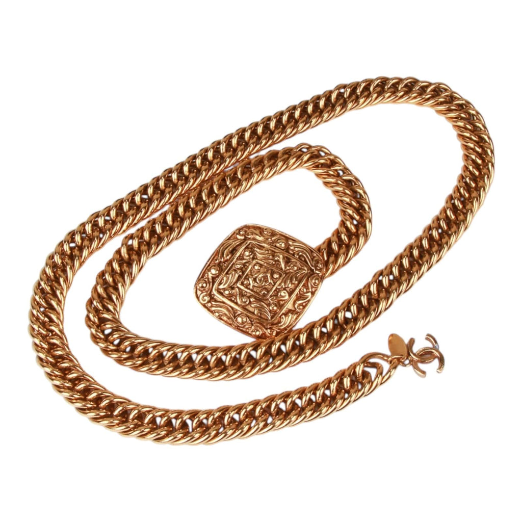 Authentic Chanel chain CC pendant Gold tone belt