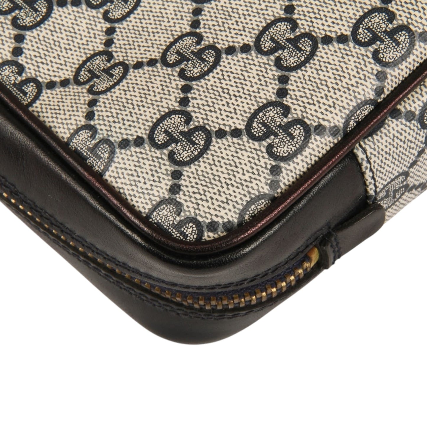 Authentic Gucci Parfums vintage accessories collection cosmetic bag