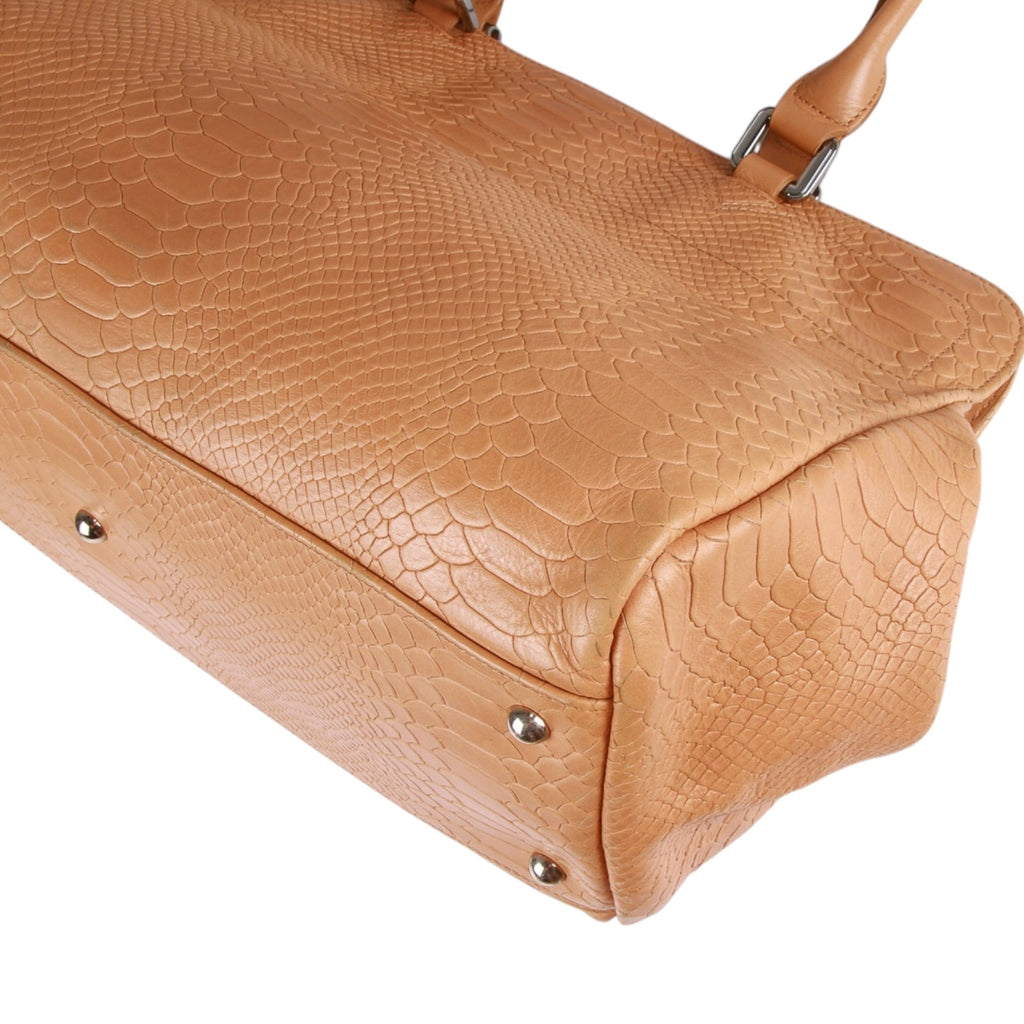 Authentic Longchamp Paris handbag tan leather